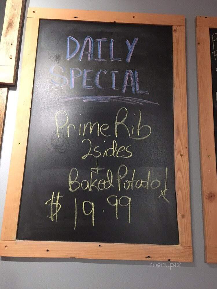 Lunch Box BBQ Cafe - Minburn, IA menu_pic