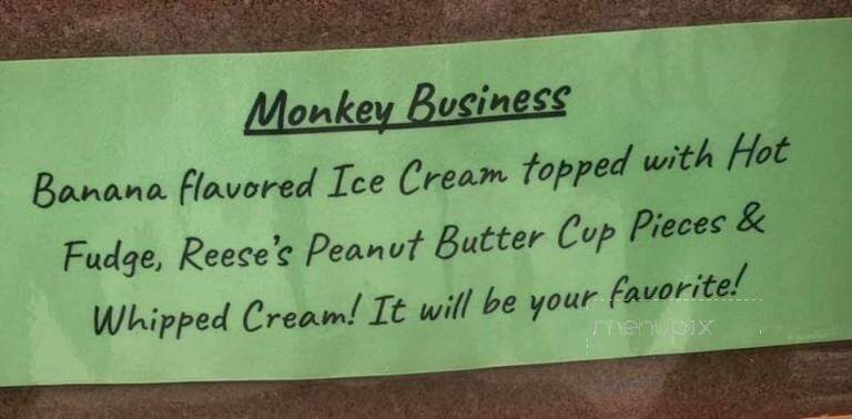 Ice Cream Shoppe - Sharon, WI menu_pic