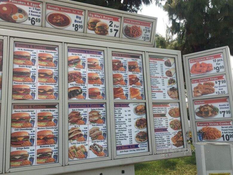 Michael's Burgers - San Bernardino, CA