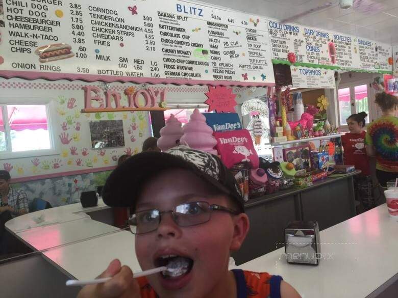 Van Dee's Ice Cream Shoppe - Johnston, IA menu_pic
