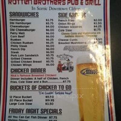 Rotten Brothers Pub & Grill - Camp Douglas, WI
