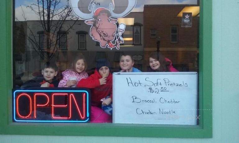 Chocolate Moose - Portland, MI menu_pic