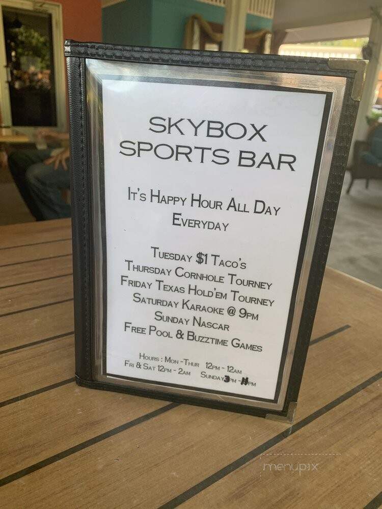Skybox Sports Bar & Grill - Crawfordville, FL