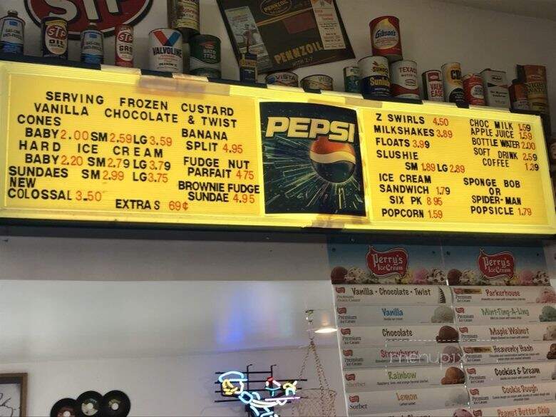 Super Freeze Drive In - Derby, NY menu_pic