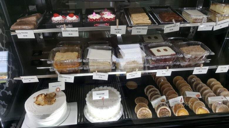 Berry's Bakery & Eatery - Gastonia, NC