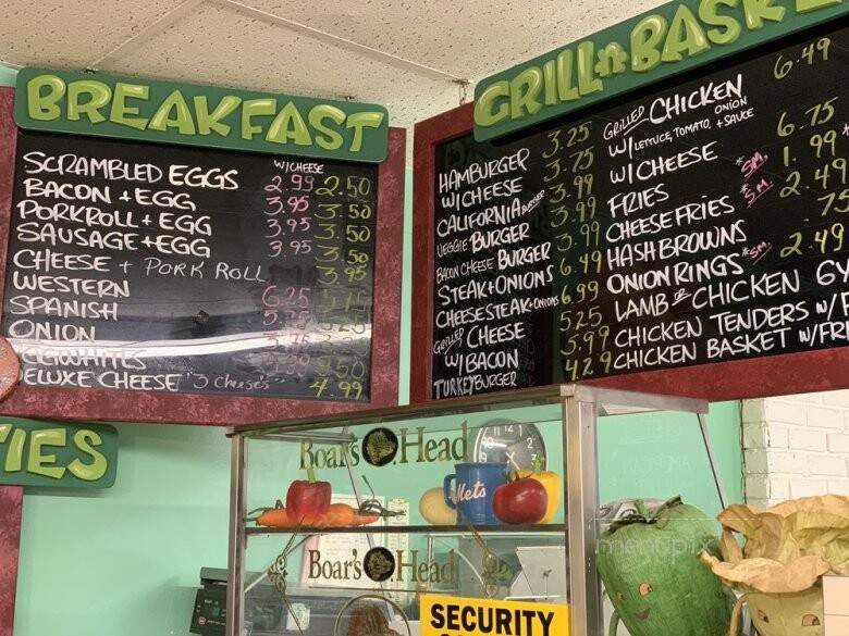 Dee's Bagel Cafe - Monroe Township, NJ