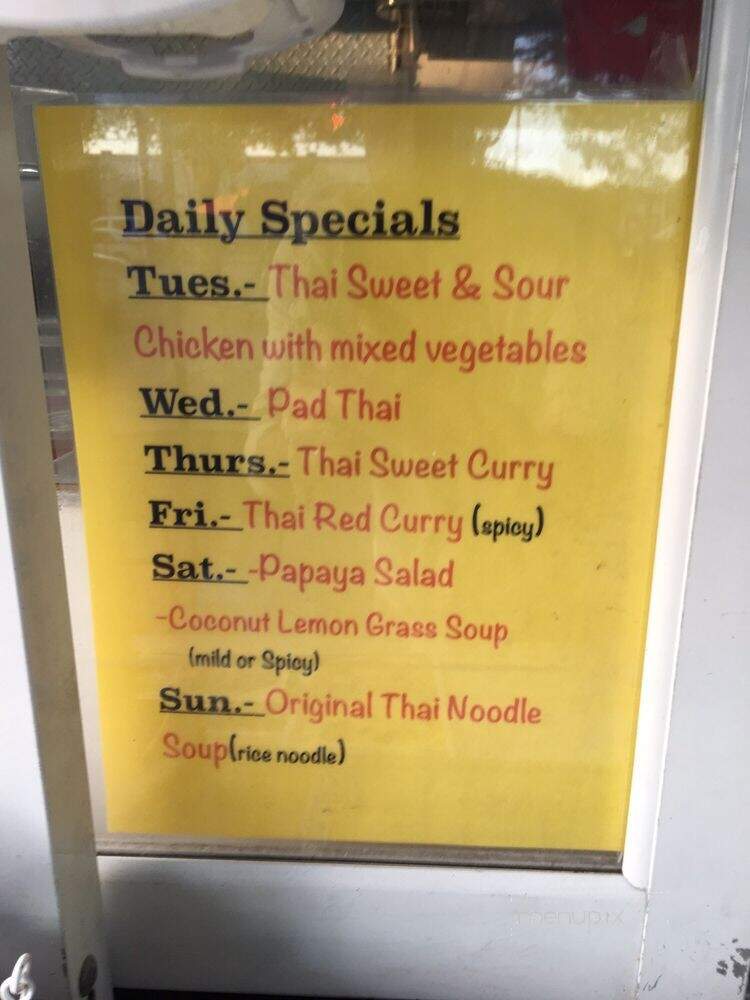 Grandma Wan Thaifood Truck - Bradenton, FL