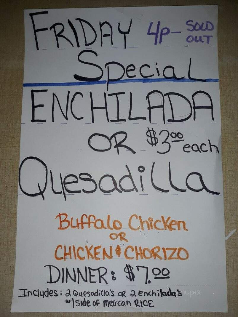 Landing Strip - Oakwood, OH menu_pic