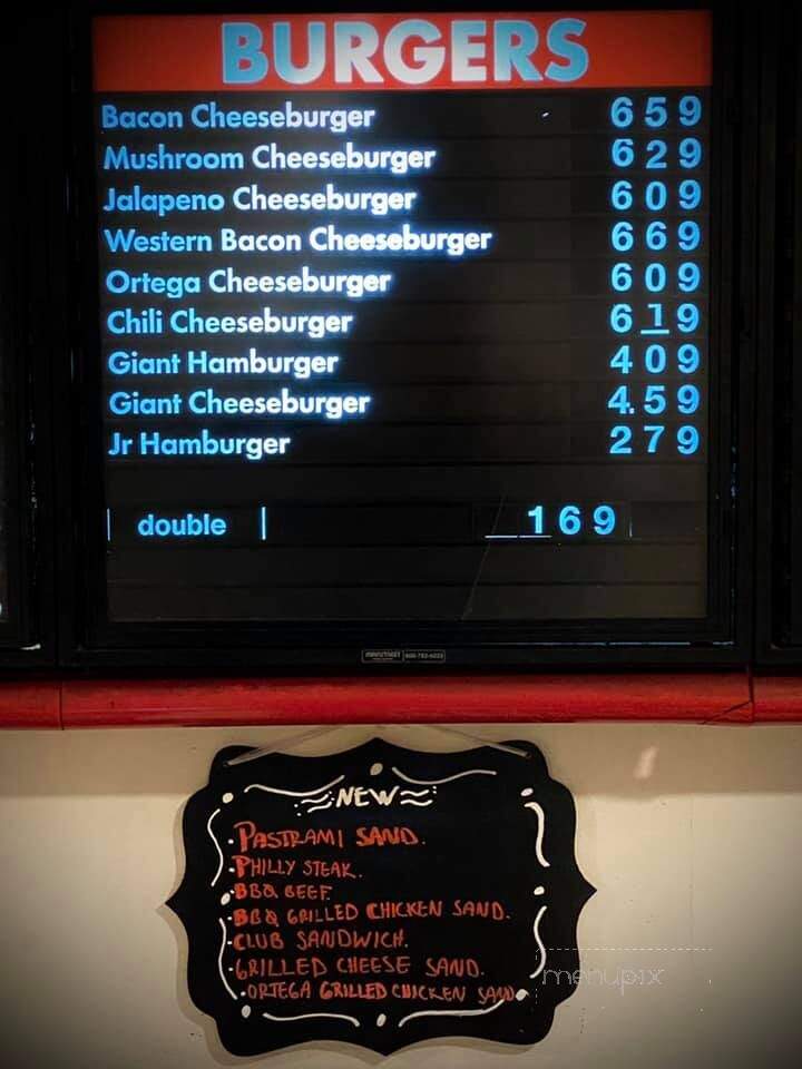 Giant Burger - Firebaugh, CA