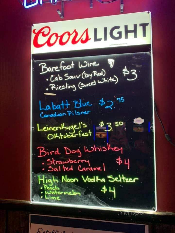Fuzzy's Tavern - Cobden, IL menu_pic