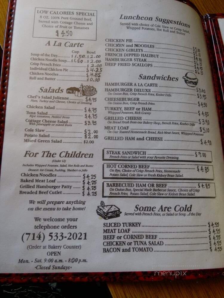 La Palma Chicken Pie Shop - Anaheim, CA
