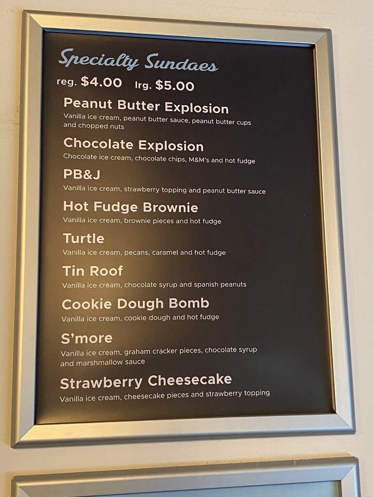 Creemee Ice Cream Parlor - Portland, MI menu_pic