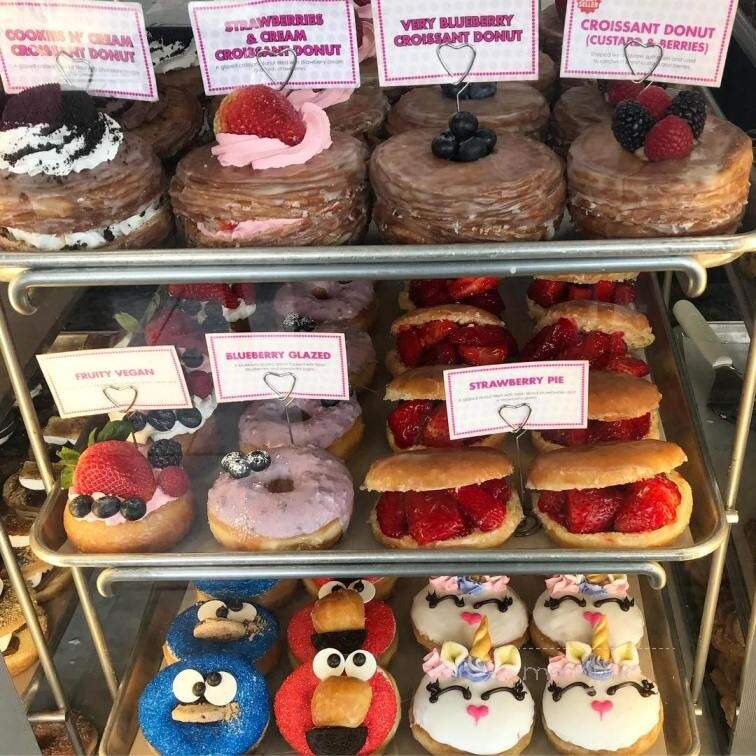 Colorado Donuts - Los Angeles, CA