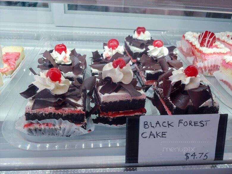 Symphony Cakes and Ice-Creams - Richmond, TX