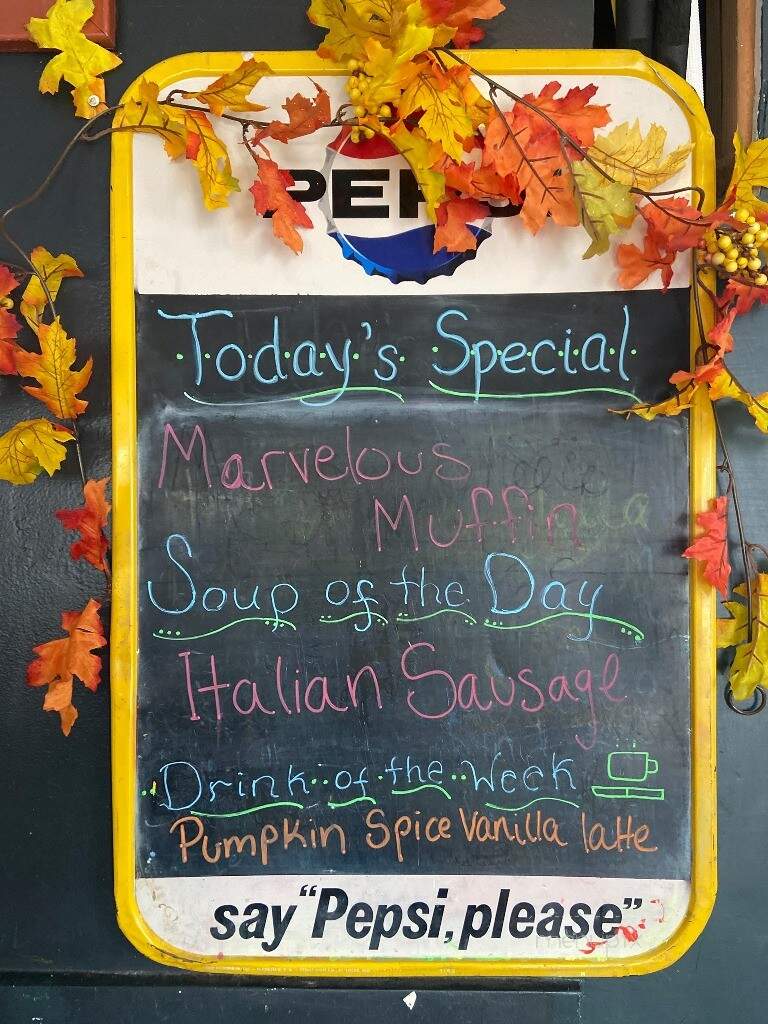 Wildwood Crossing - Etna, CA menu_pic