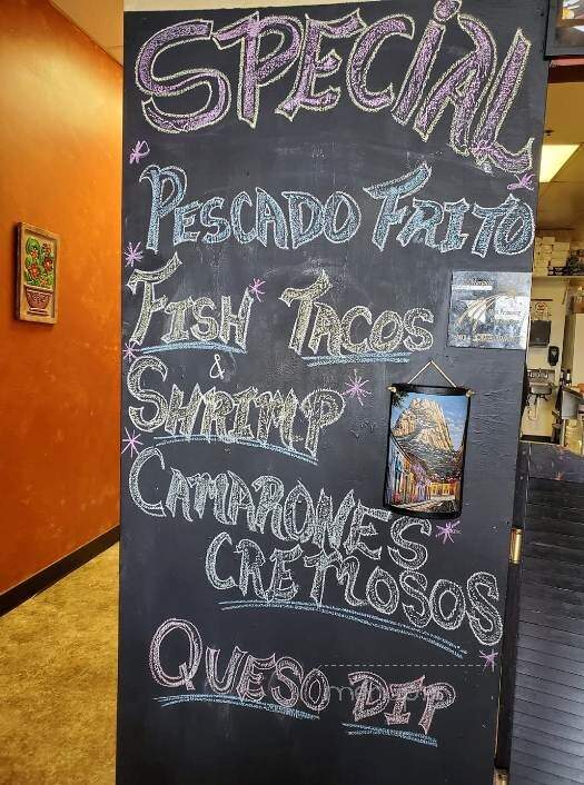 El Mariachi Mexican Grill - Ionia, MI menu_pic