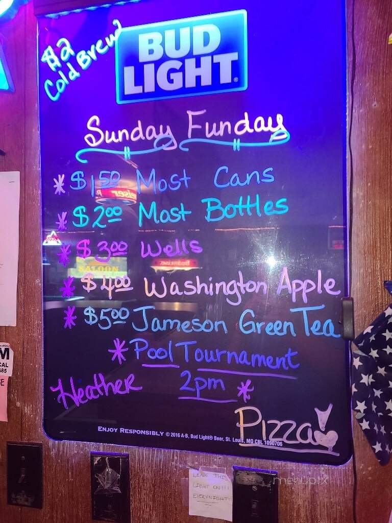 Country Saloon - Jacksonville, NC menu_pic
