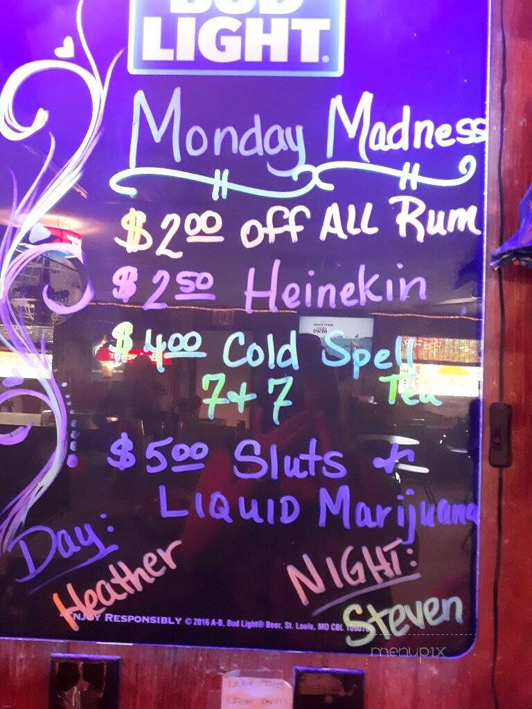 Country Saloon - Jacksonville, NC menu_pic
