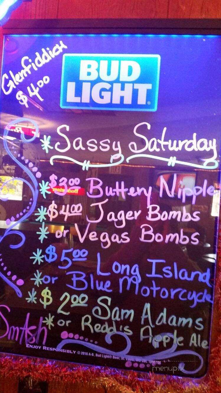 Country Saloon - Jacksonville, NC menu_pic