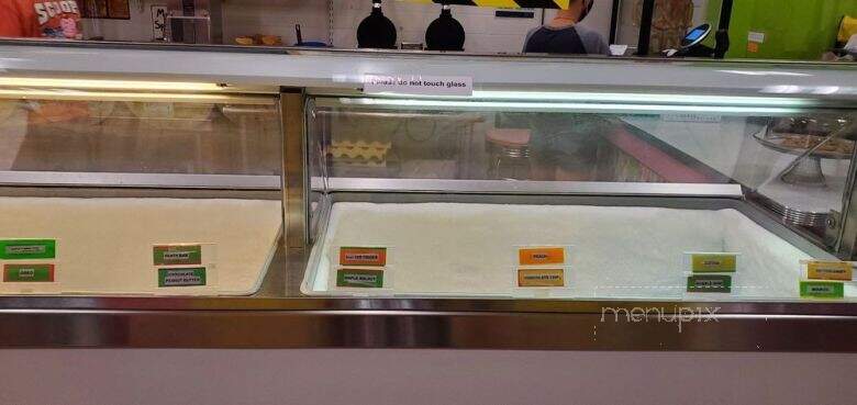 Scoop's Ice Cream Parlor - Kill Devil Hills, NC menu_pic