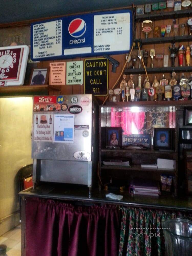 Mary Janes Cafe - Lynchburg, VA menu_pic