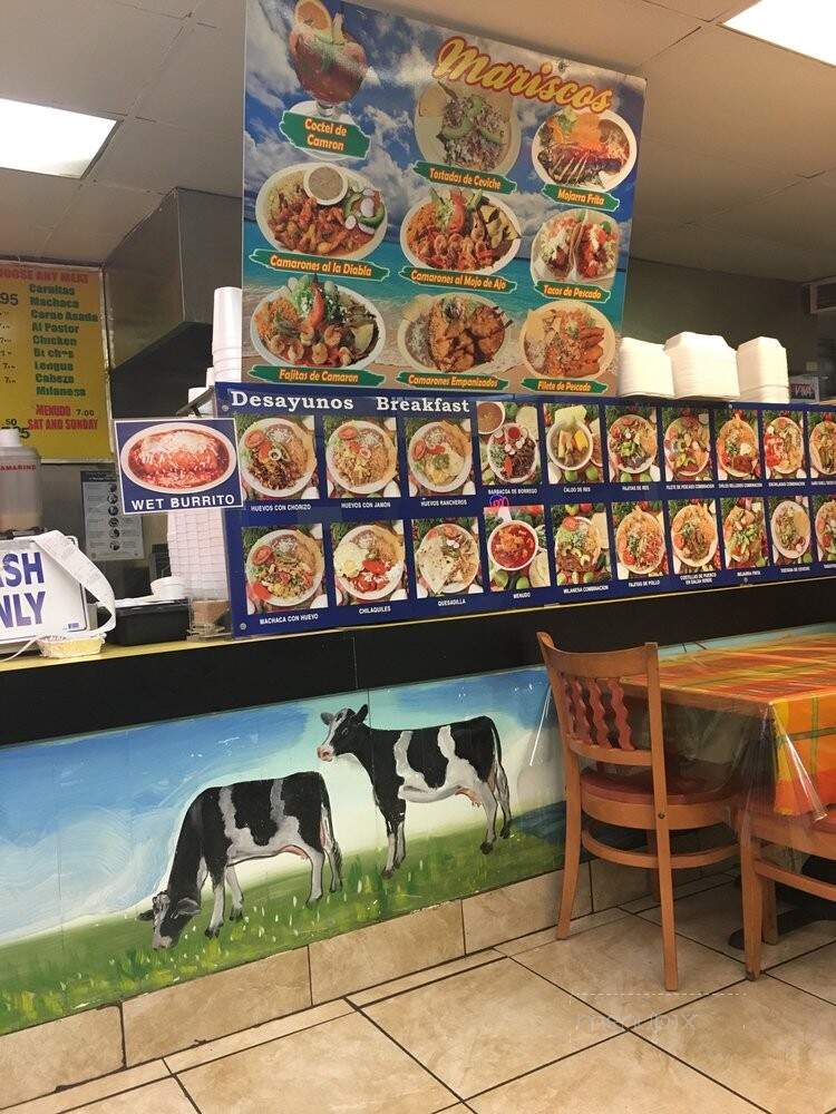 El Indio Azteca - Granada Hills, CA