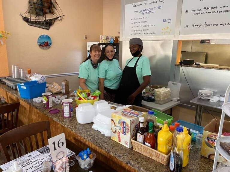 Linda's Too Cafe - Port St. Lucie, FL