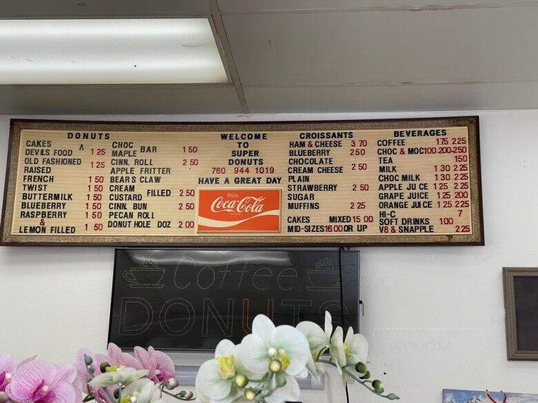 Super Donut 2 - Encinitas, CA menu_pic