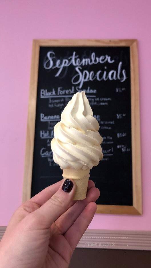 RJ's Ice Cream - Lockport, NY menu_pic