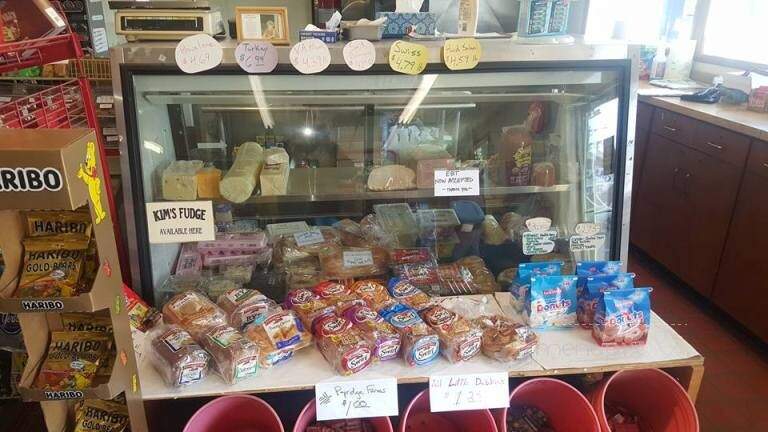 Presque Isle Superette - Erie, PA menu_pic