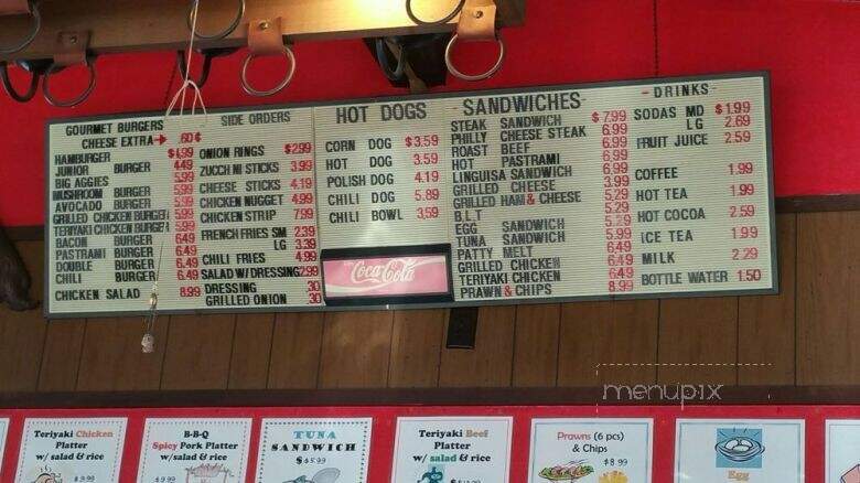 Aggie's Hamburgers & Hot Dogs - Hayward, CA
