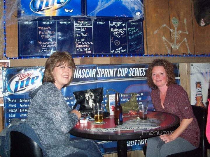 Bronco Bar - Torrington, WY menu_pic