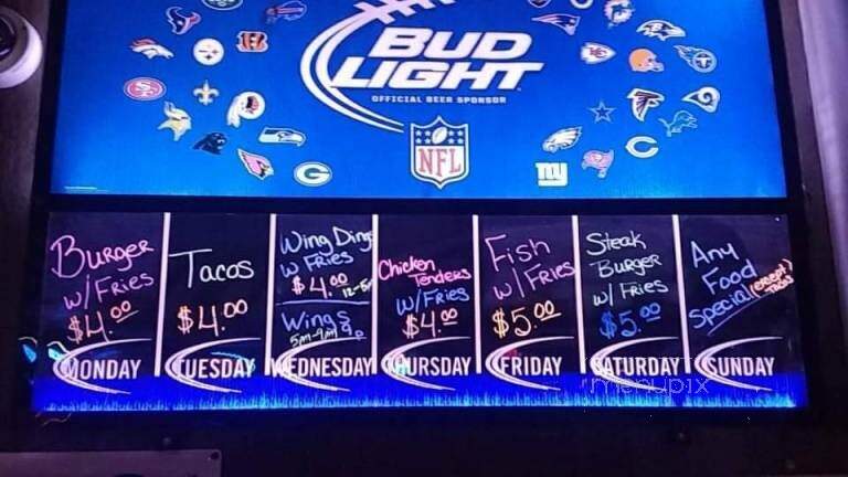 The Y Tavern - Uhrichsville, OH menu_pic