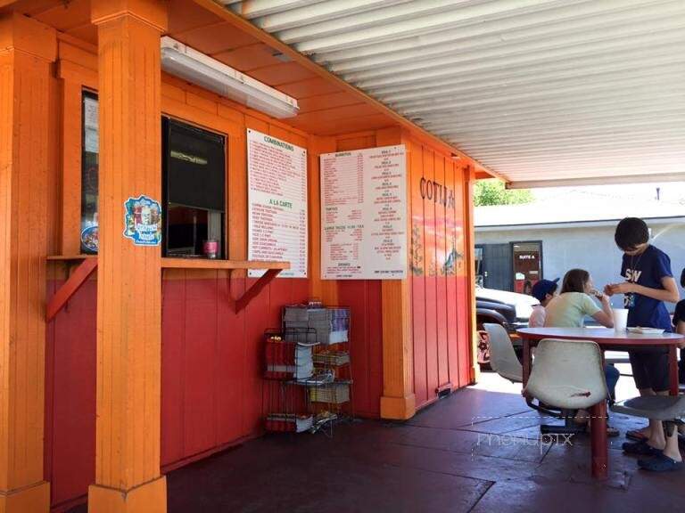 Cutija Taco Shop - Los Banos, CA