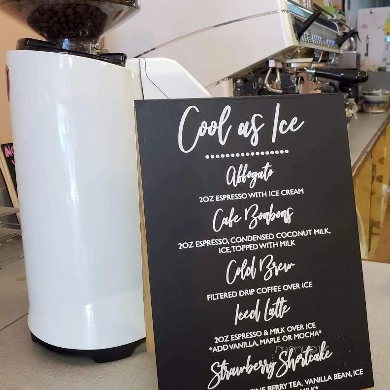 Simply Jennifer - Cornwall, ON menu_pic
