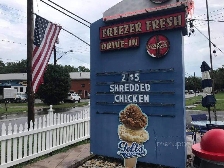 Freezer Fresh Drive-In - Crestline, OH