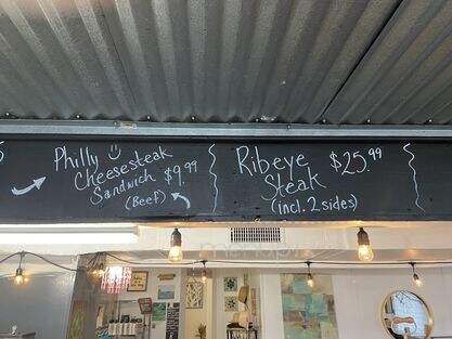 Pirate's Cove - Lytle, TX menu_pic