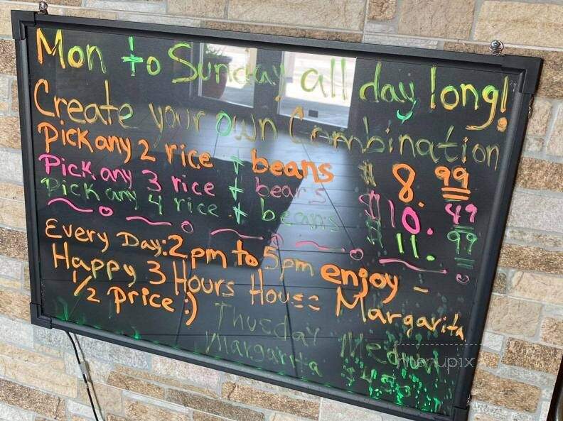 La Fiesta Mexican Restaurant - Arkansas City, KS menu_pic