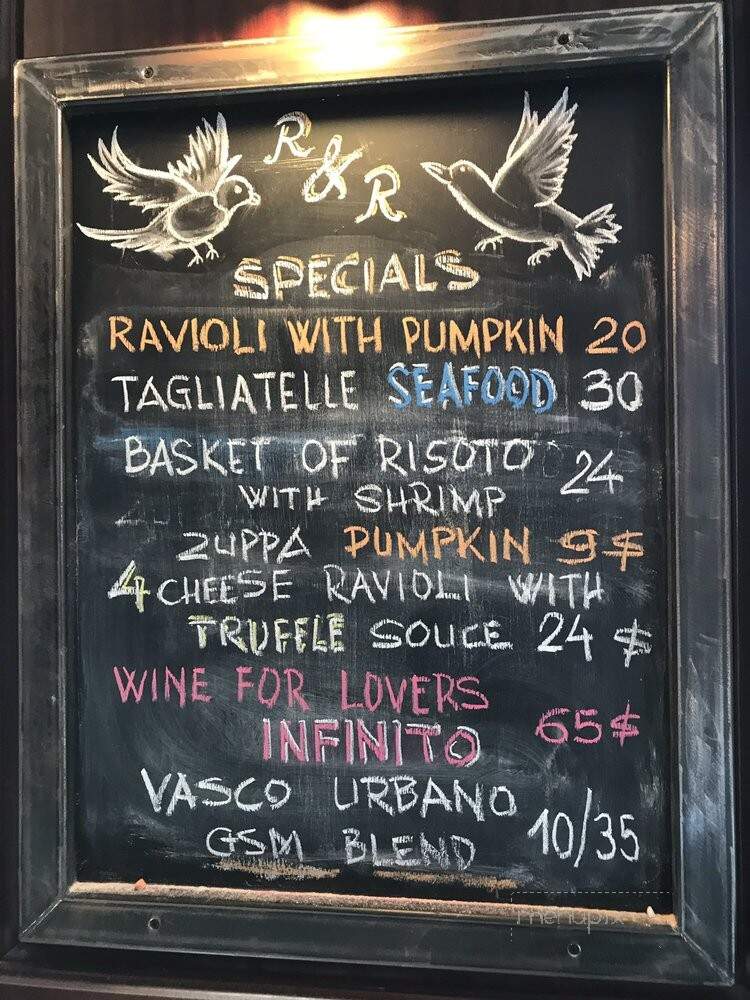 Ravyn & Robyn - Hawley, PA menu_pic