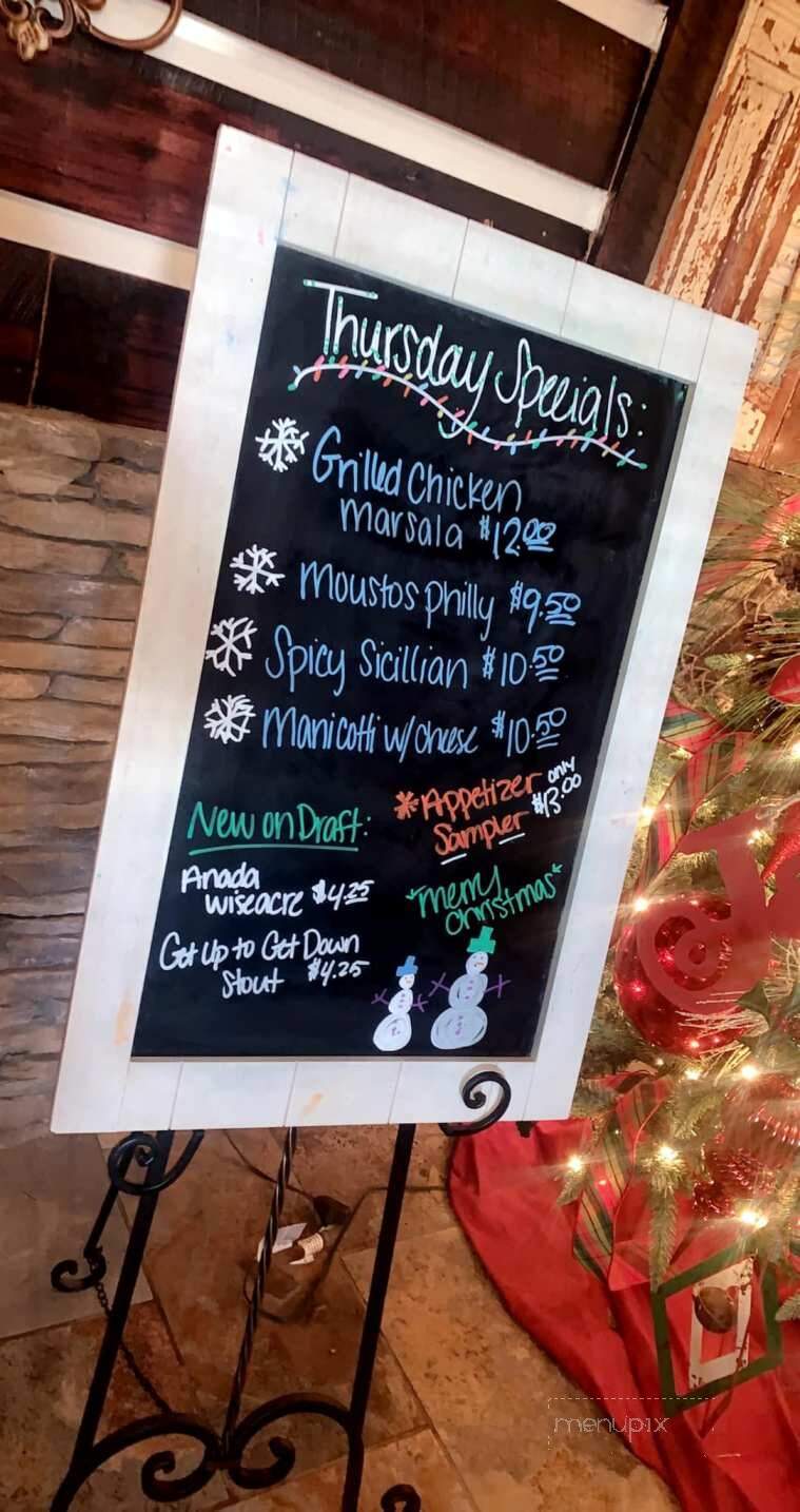 Moustos Pasta & Grill - Dyersburg, TN menu_pic