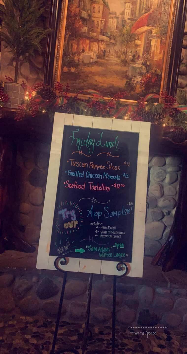 Moustos Pasta & Grill - Dyersburg, TN menu_pic