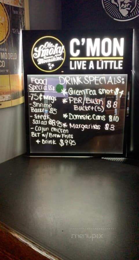 Classic's Restaurant Lounge - Morgantown, WV menu_pic