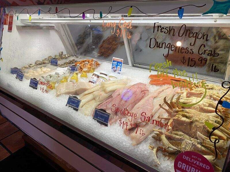 Wharf Fresh Seafood Market & Eatery - Medford, OR