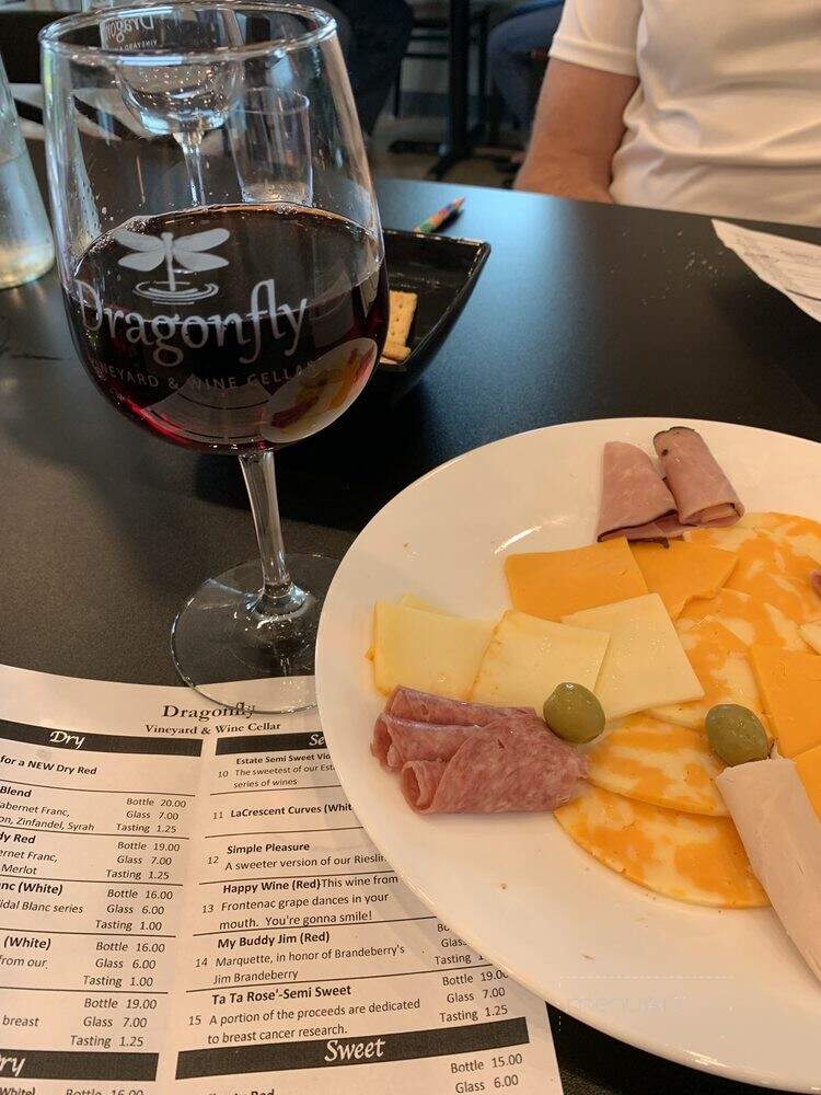 Dragonfly Vineyard & Wine Cellar - Urbana, OH menu_pic