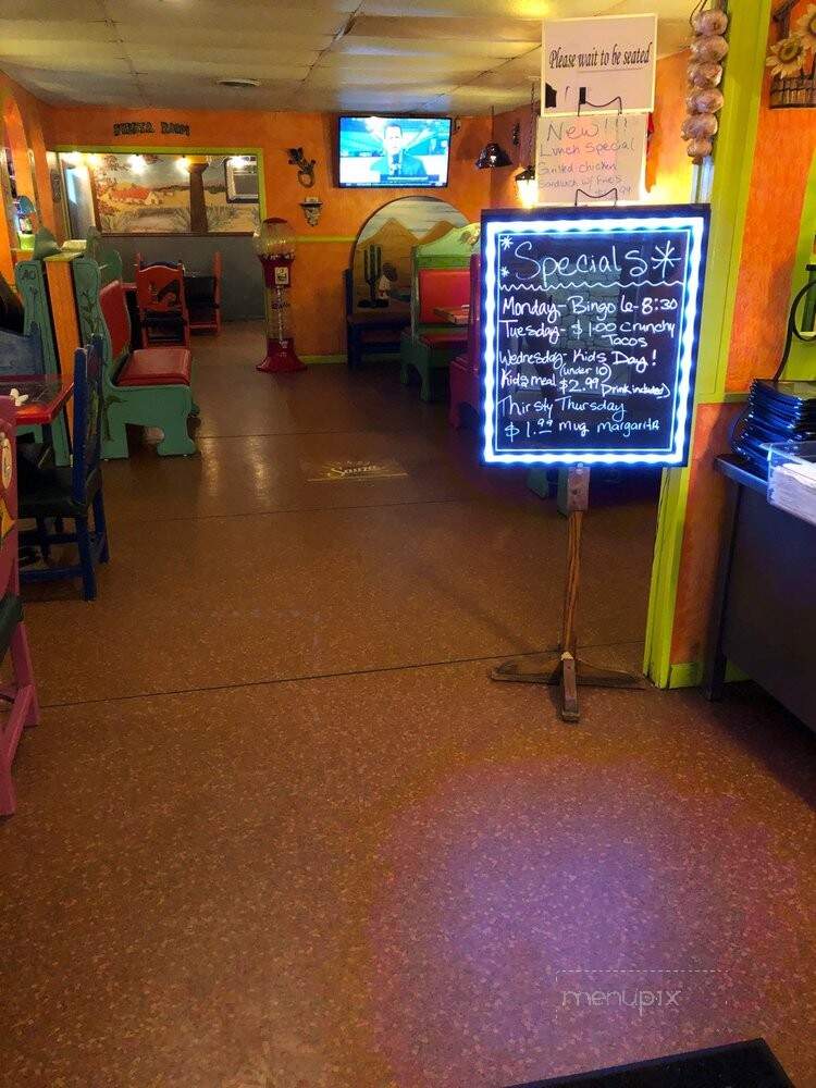 El Coyote Mexican Restaurant - Gurley, AL menu_pic