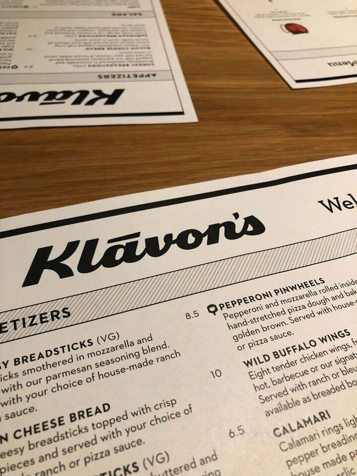 Klavon's Pizzeria & Pub - Mason, MI