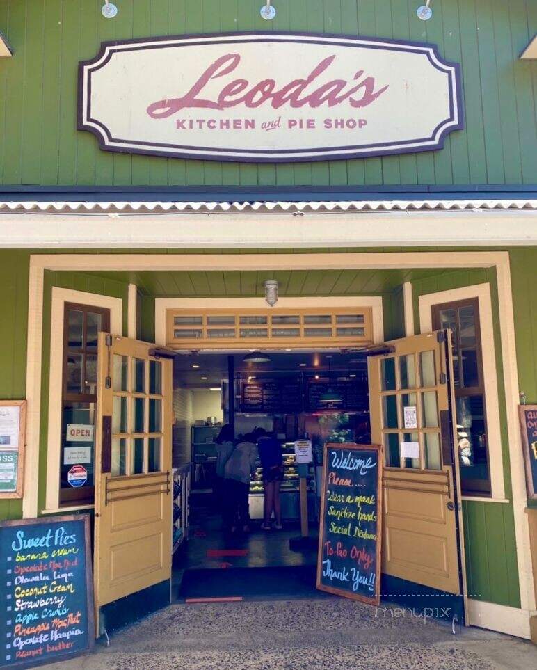 Leoda's Kitchen and Pie Shop - Lahaina, HI