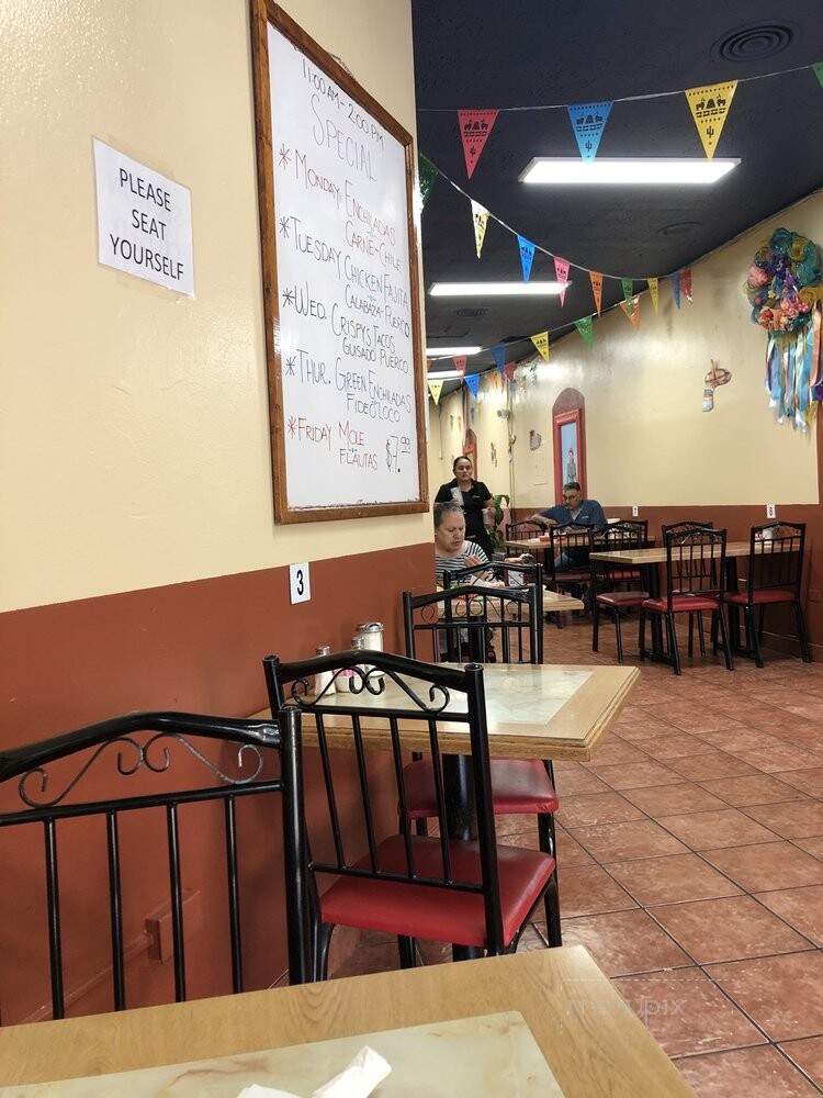 La Mexicana Restaurant - San Antonio, TX menu_pic
