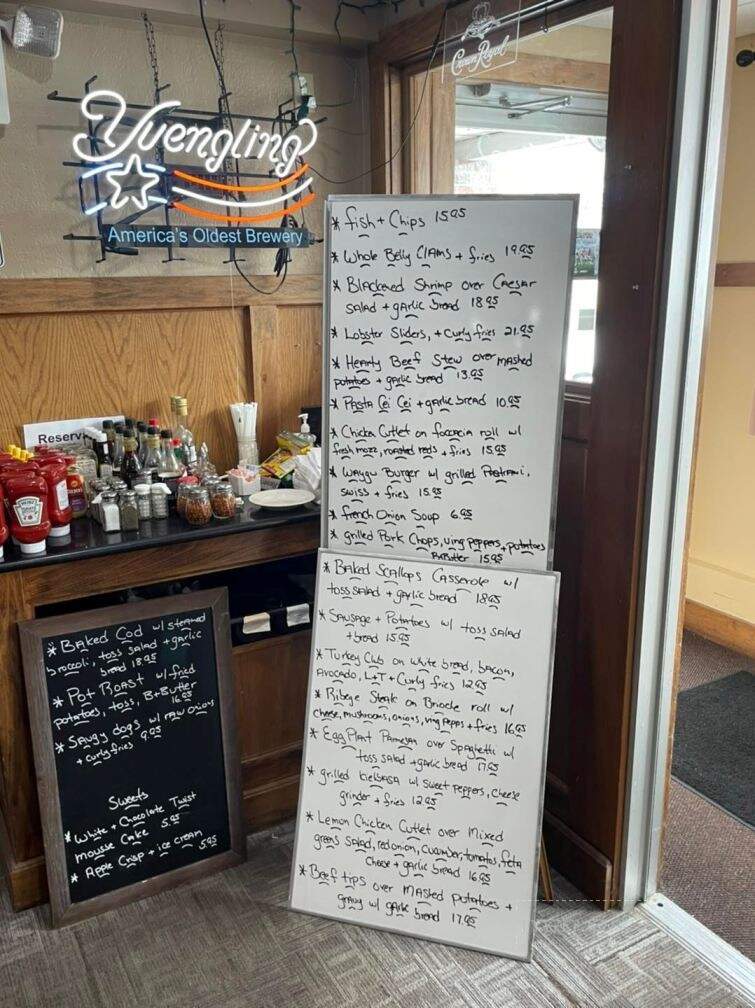 Hilltop Cafe - Westerly, RI menu_pic