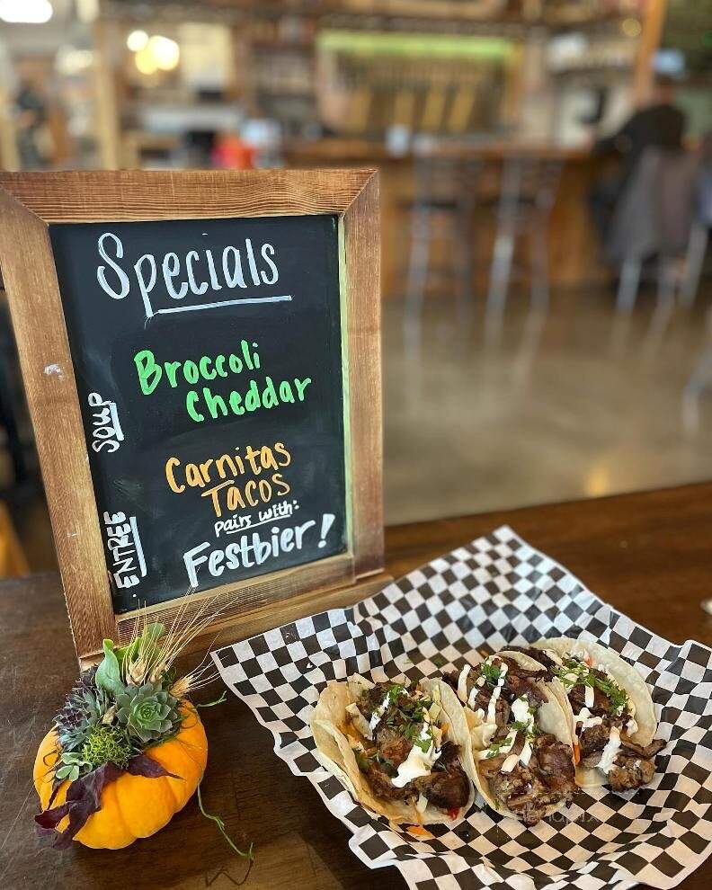 Silver Falls Brewery - Silverton, OR menu_pic